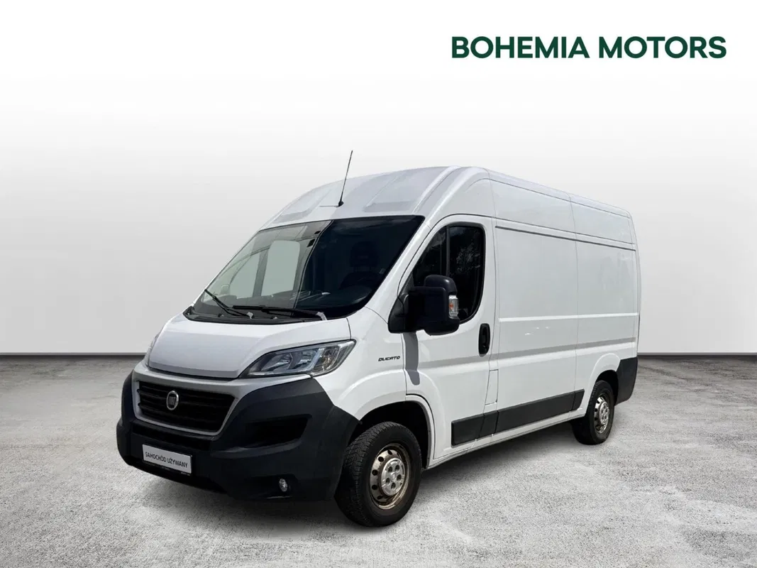 vat 23%, zabudowa, automatyczna klimatyzacja, hak